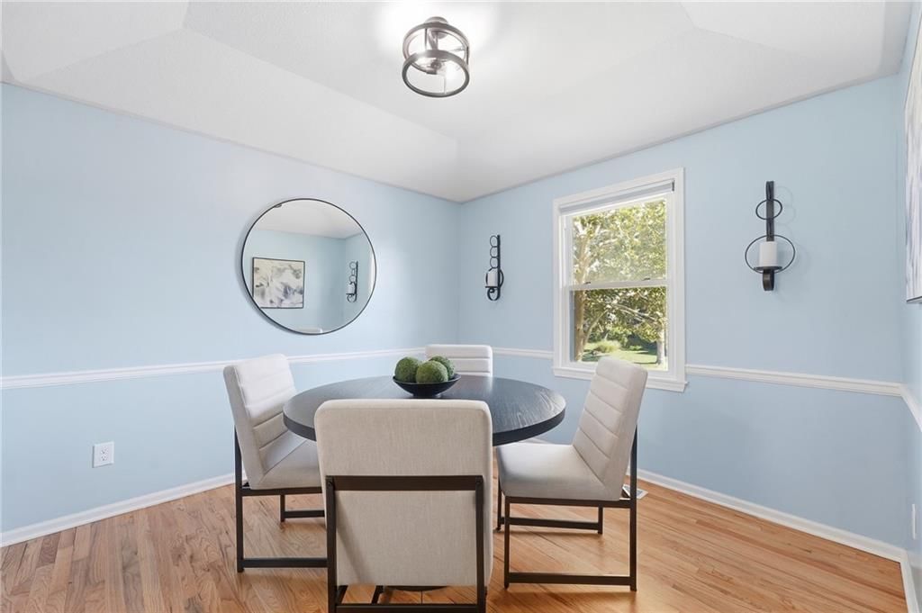 Breakfast nook at 6600 Cottonwood Drive, Shawnee, KS 66216