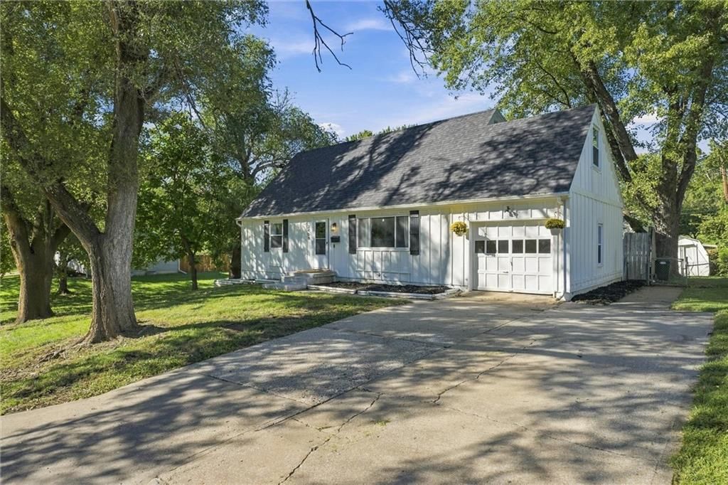 3400 E 107th Terrace, Kansas City, MO 64137