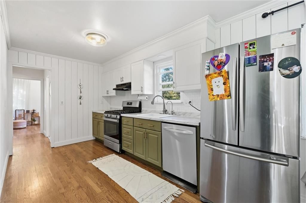Photo 14 of 39 - 3400 E 107th Terrace, Kansas City, MO 64137