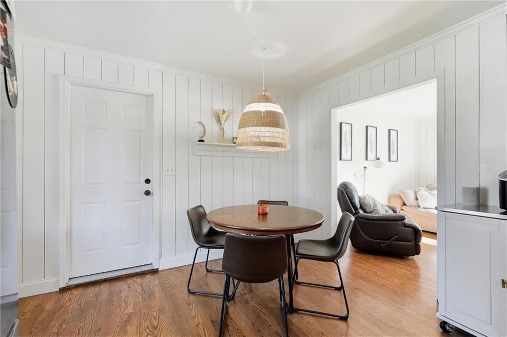 Photo 16 of 39 - 3400 E 107th Terrace, Kansas City, MO 64137