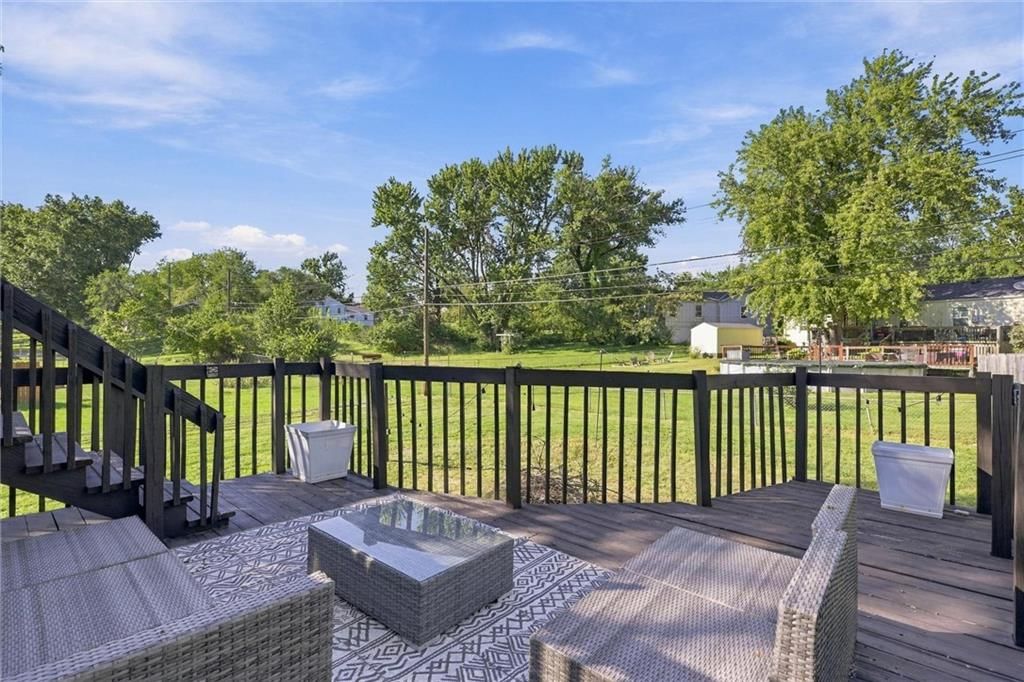 Photo 34 of 39 - 3400 E 107th Terrace, Kansas City, MO 64137