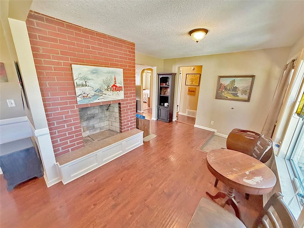 Exposed brick wall at 3690 S Crysler Avenue, Independence, MO 64055