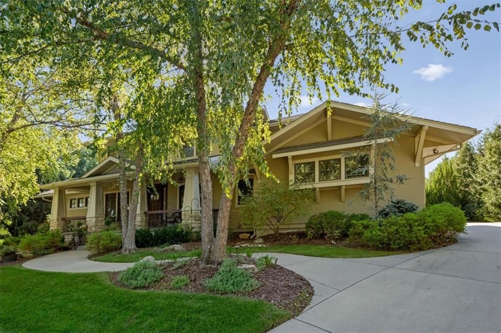 14204 Bluejacket Street, Overland Park, KS: listing photo 3
