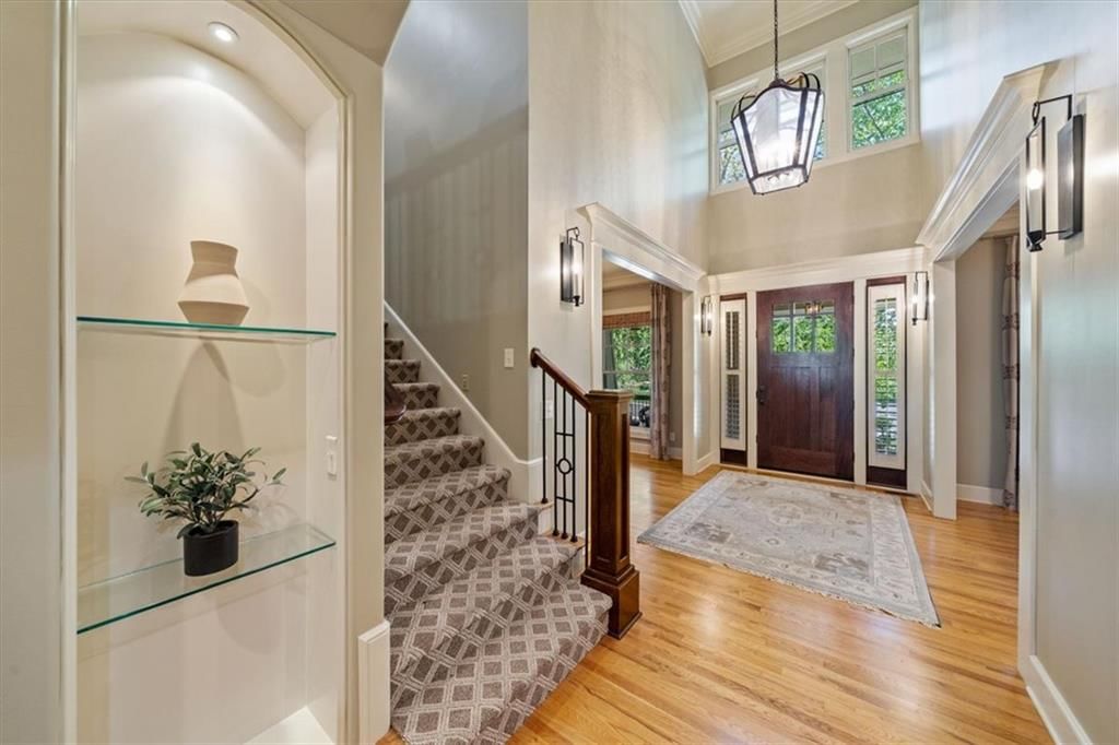Photo 5 of 53 - 14204 Bluejacket Street, Overland Park, KS 66221