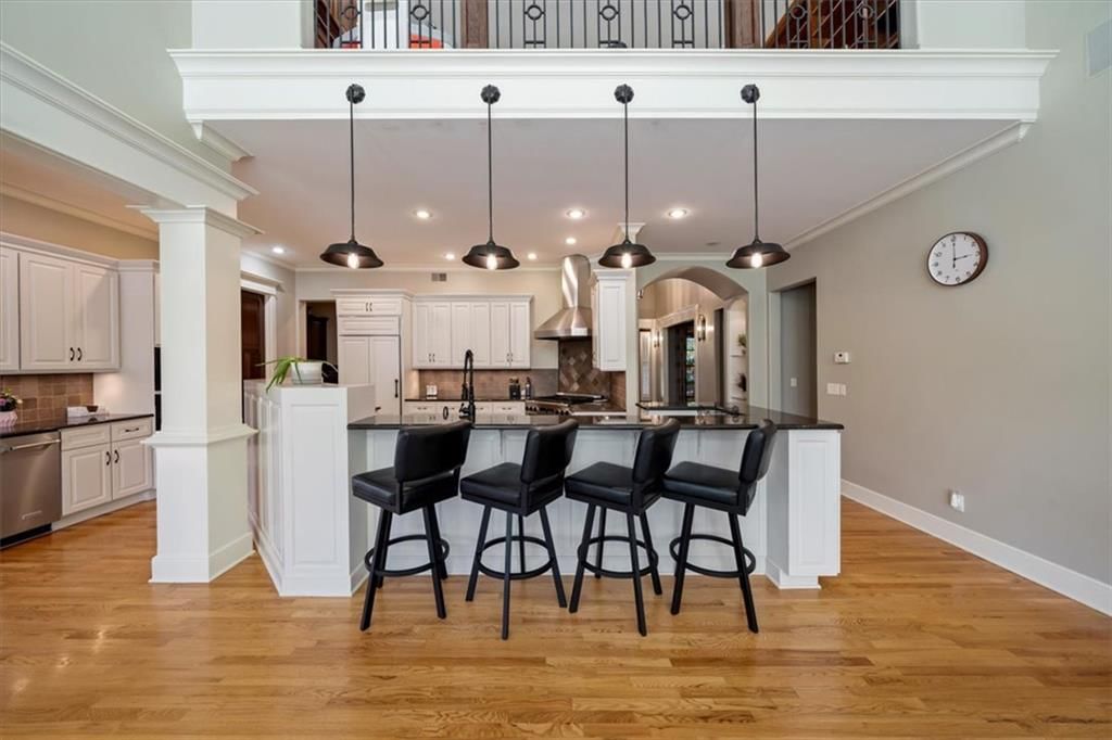 Photo 16 of 53 - 14204 Bluejacket Street, Overland Park, KS 66221