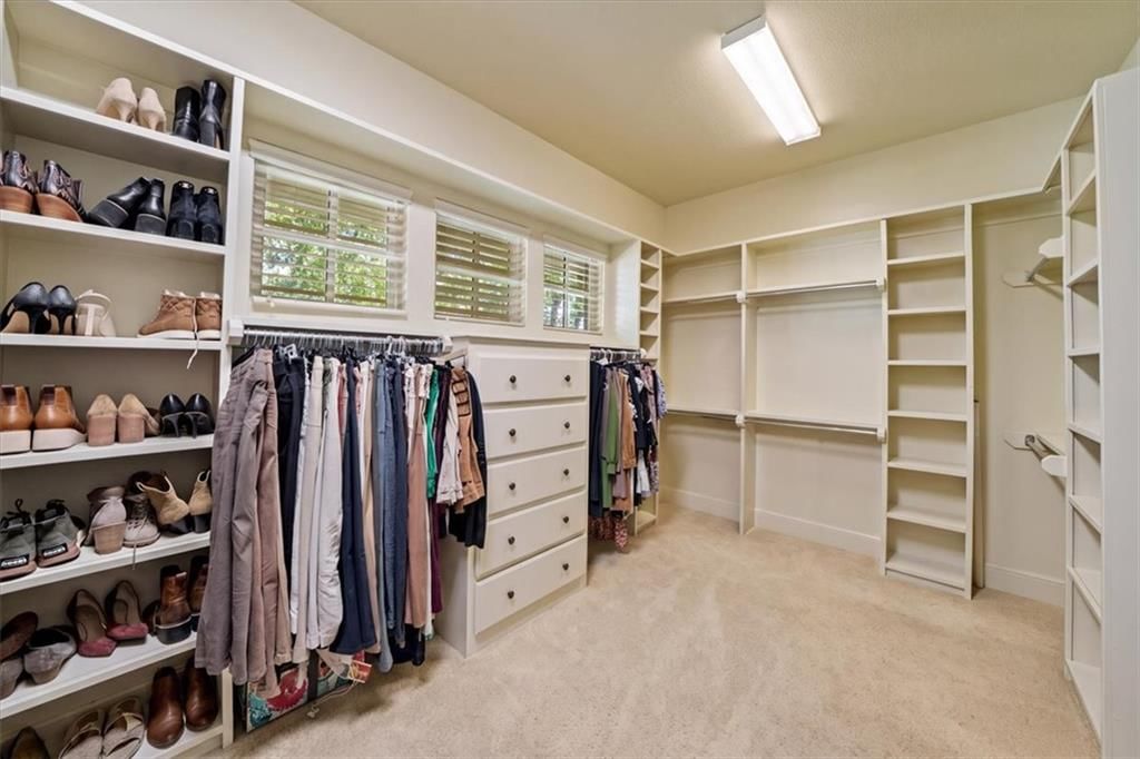 Photo 29 of 53 - 14204 Bluejacket Street, Overland Park, KS 66221
