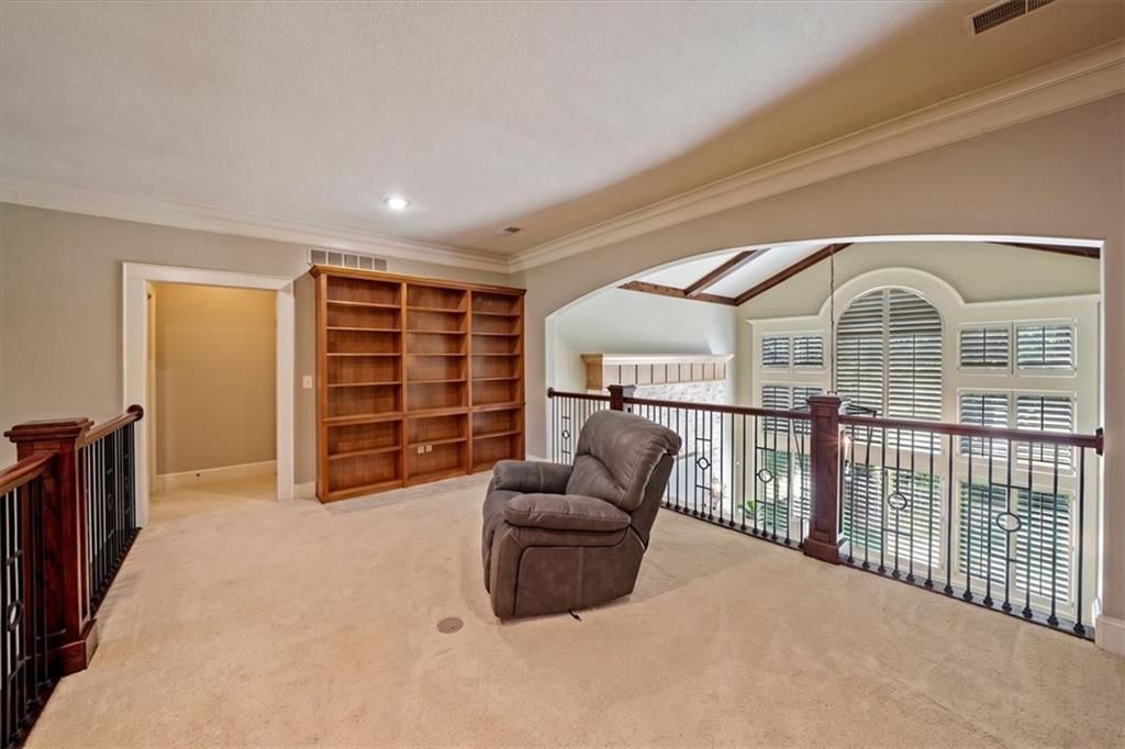 Photo 31 of 53 - 14204 Bluejacket Street, Overland Park, KS 66221