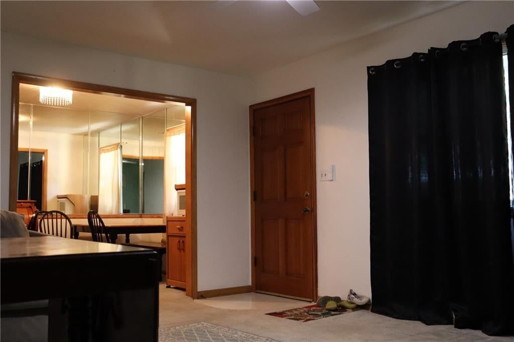 Photo 4 of 25 - 3600 S Main Street, Independence, MO 64055