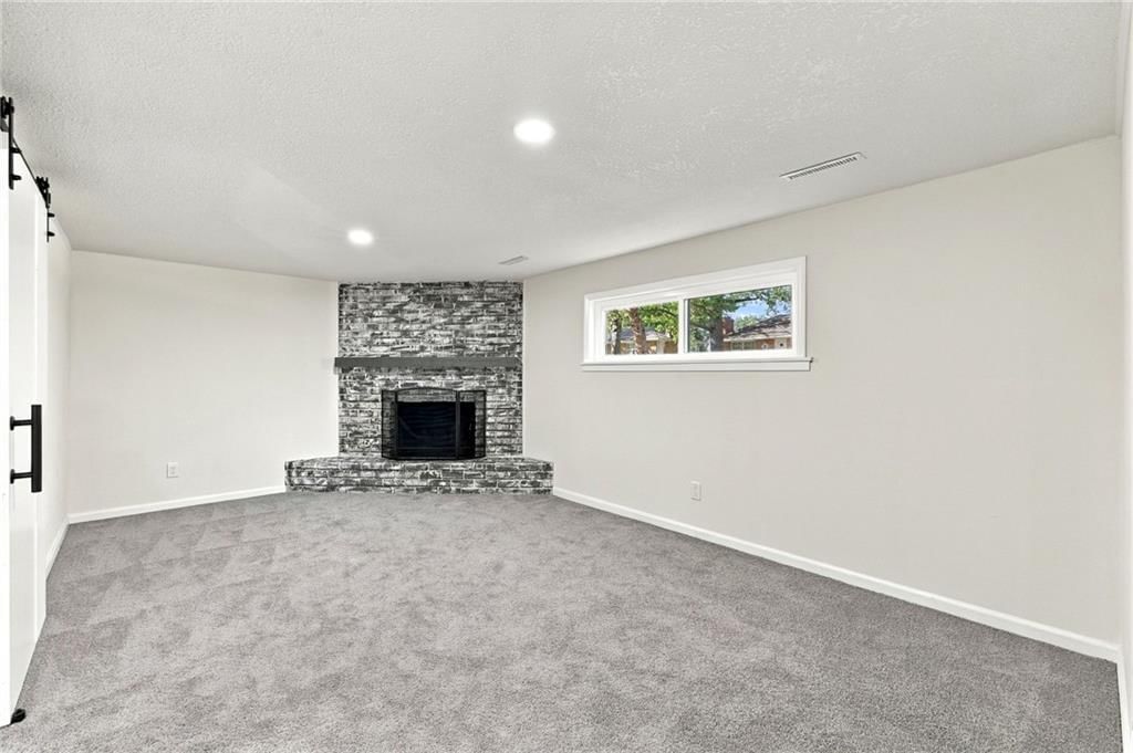 Finished basement at 8915 E 57TH Street, Raytown, MO 64133