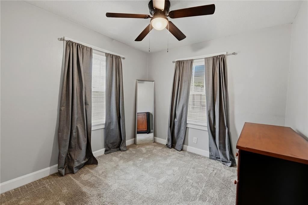 Photo 20 of 26 - 124 S Myrtle Street, Excelsior Springs, MO 64024