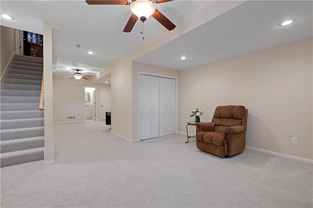 Photo 19 of 26 - 14918 W 64th Street, Shawnee, KS 66216