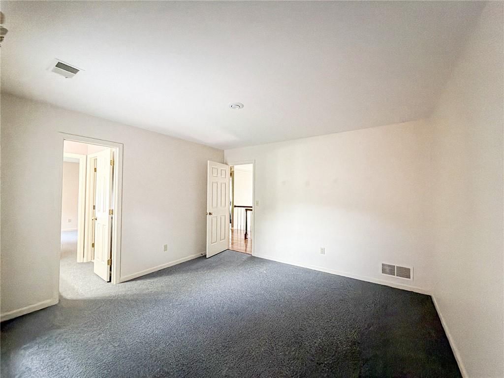 Photo 24 of 30 - 6836 Glenwood Street, Overland Park, KS 66204
