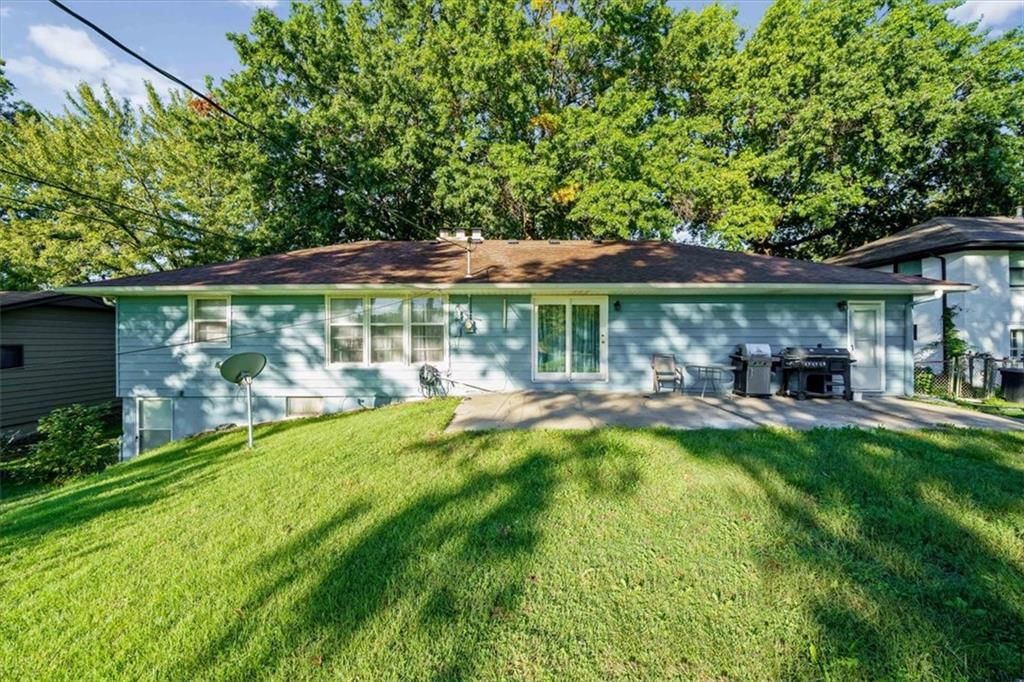 Big backyard at 2611 N 83rd Street, Kansas City, KS 66109