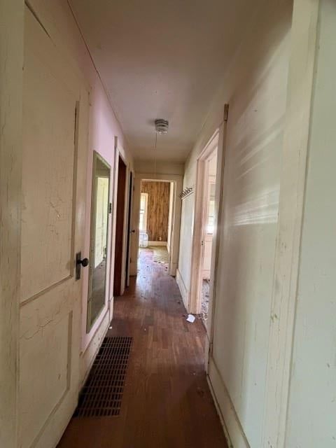 Photo 13 of 41 - 1443 Central Street, Leavenworth, KS 66048