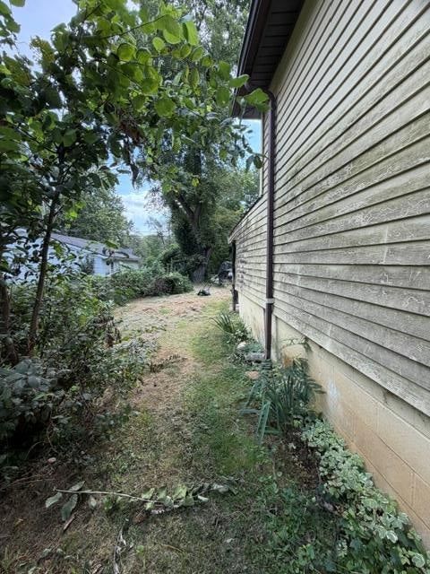 Photo 37 of 41 - 1443 Central Street, Leavenworth, KS 66048