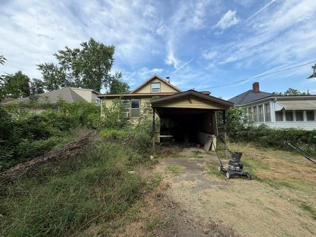 Photo 39 of 41 - 1443 Central Street, Leavenworth, KS 66048