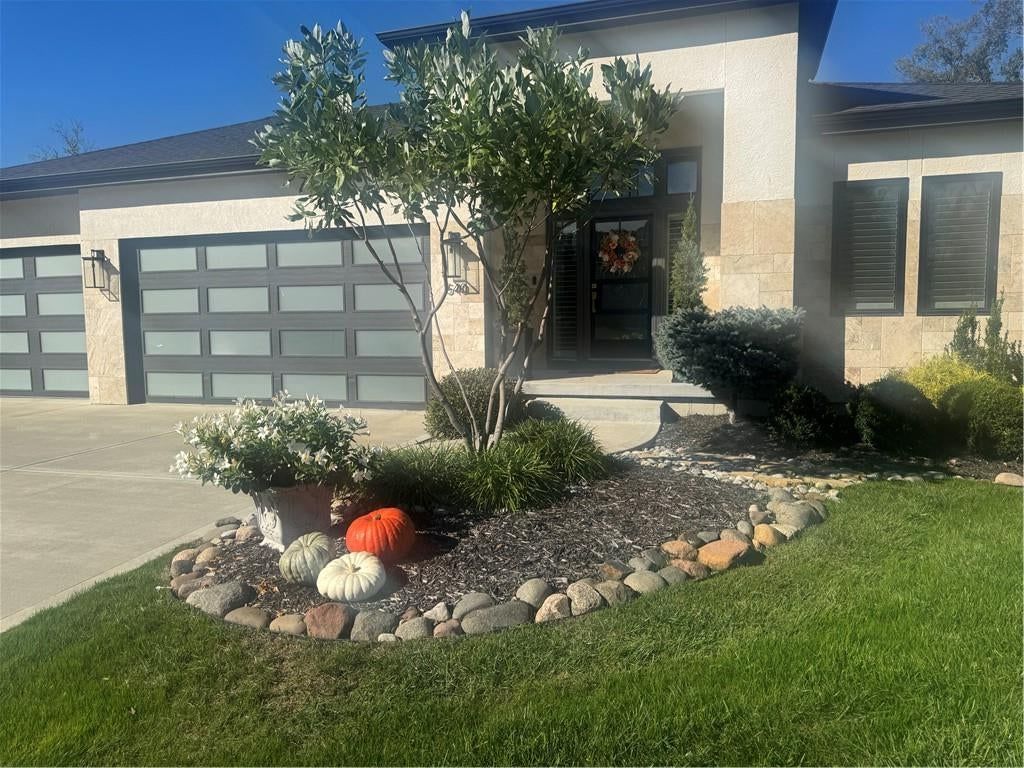 540 South Shore Drive, Lake Winnebago, MO 64034