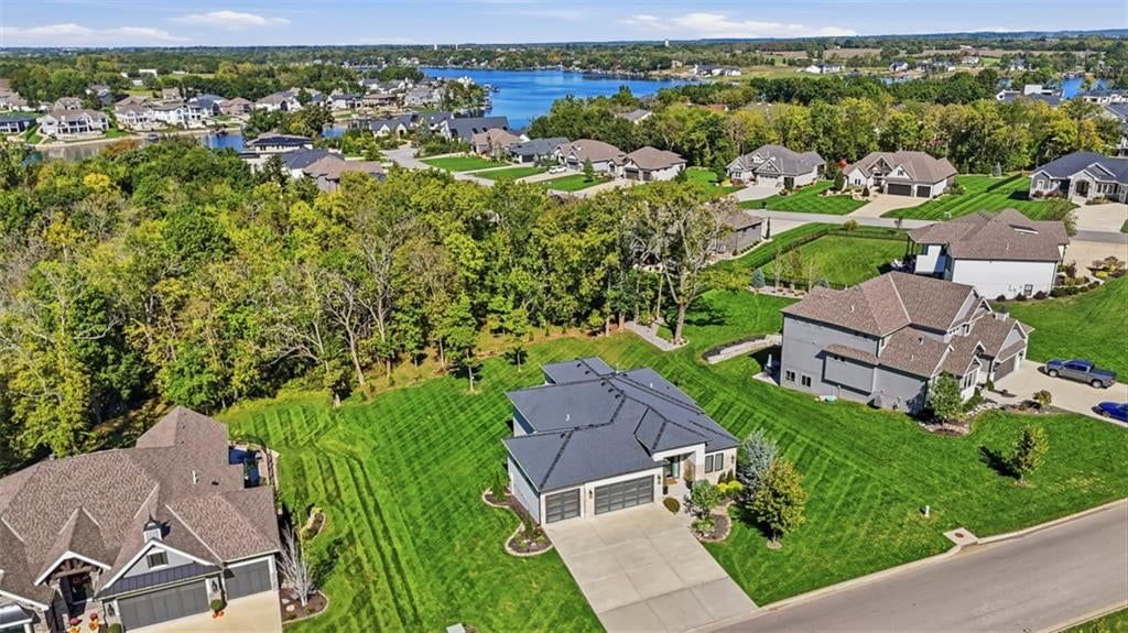 Photo 67 of 72 - 540 South Shore Drive, Lake Winnebago, MO 64034