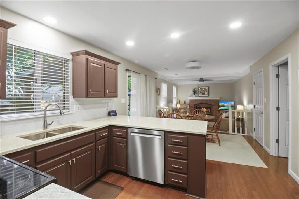 Open floor plan at 2104 NW Hidden Pointe Court, Blue Springs, MO 64015