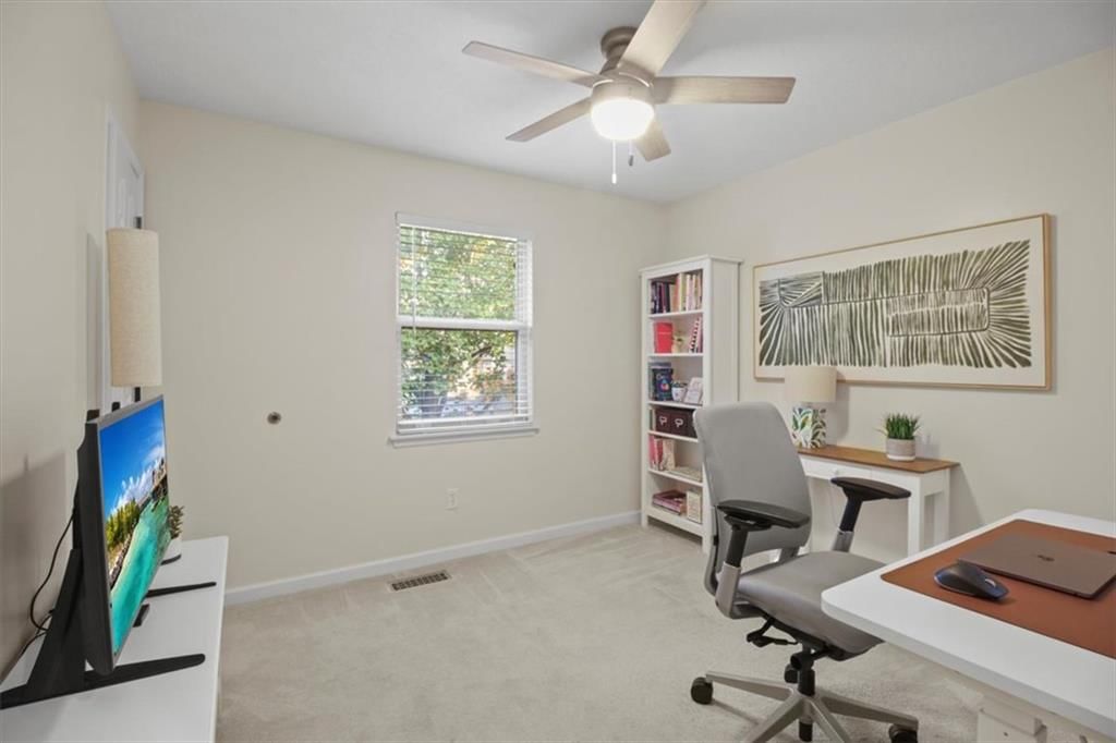 Home office at 2104 NW Hidden Pointe Court, Blue Springs, MO 64015