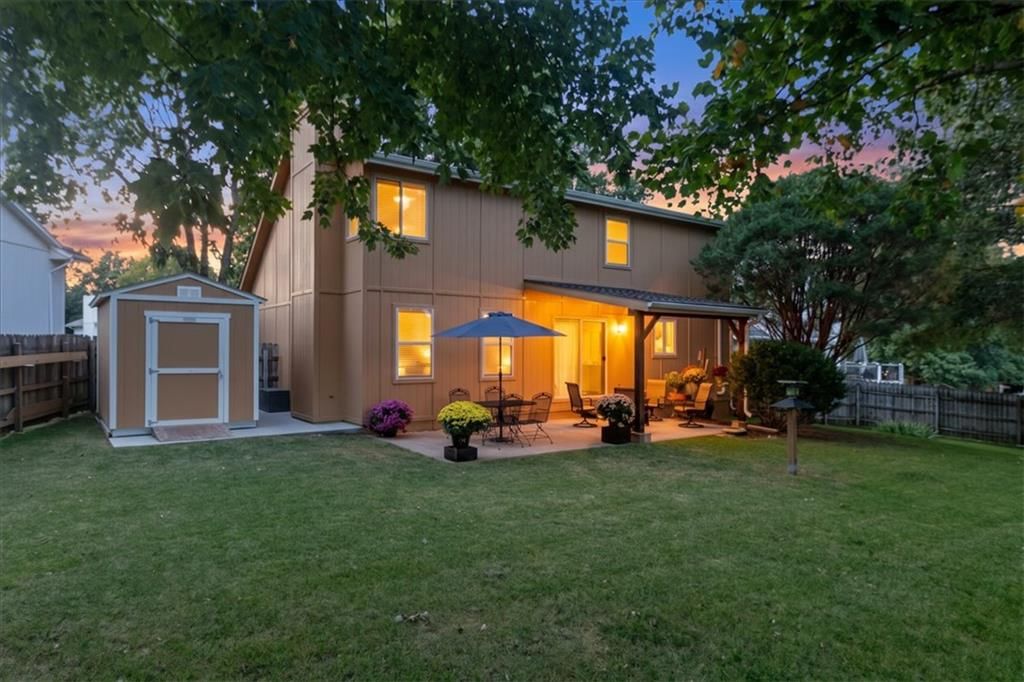 Photo 30 of 30 - 2104 NW Hidden Pointe Court, Blue Springs, MO 64015
