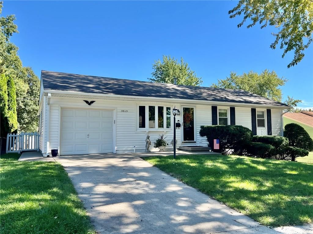 3913 S Spring Street, Independence, MO 64055
