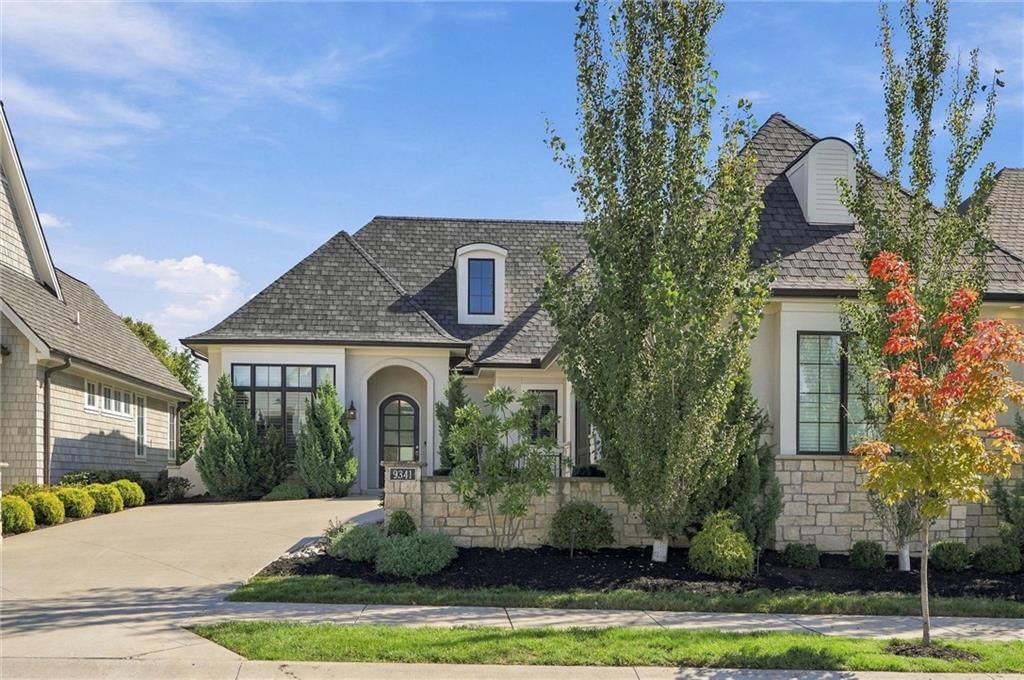 9341 Linden Reserve Drive, Prairie Village, KS