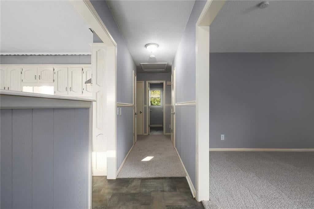 Photo 10 of 27 - 13248 Manchester Avenue, Grandview, MO 64030