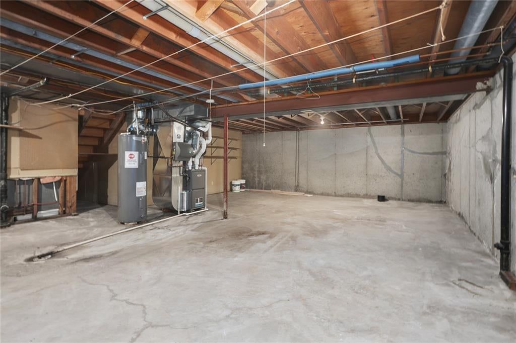 Photo 21 of 27 - 13248 Manchester Avenue, Grandview, MO 64030