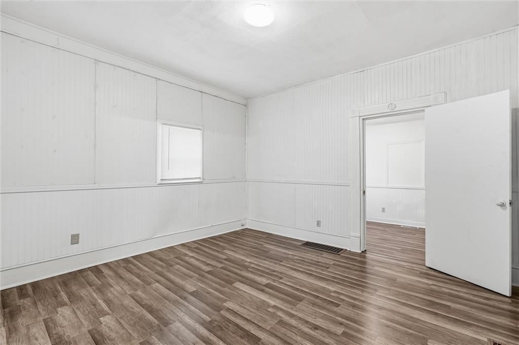 Photo 17 of 27 - 838 Ottawa Street, Leavenworth, KS 66048