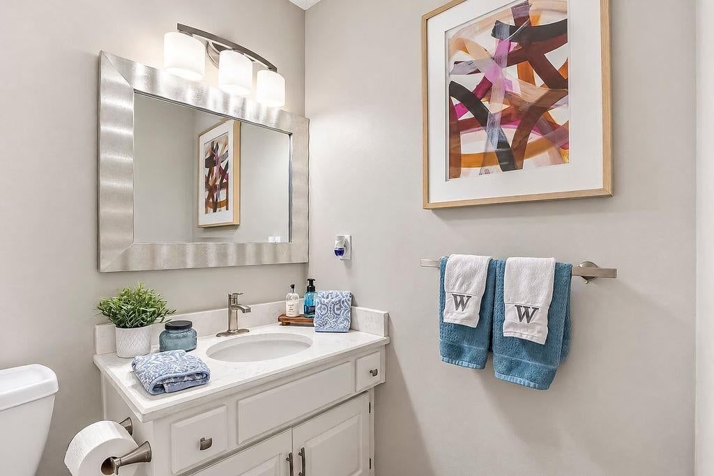 Photo 14 of 32 - 16110 W 82nd Place, Lenexa, KS 66219