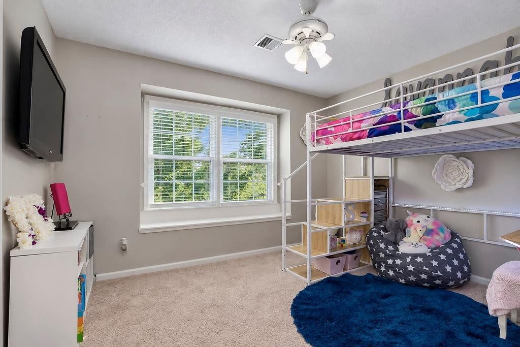 Photo 21 of 32 - 16110 W 82nd Place, Lenexa, KS 66219