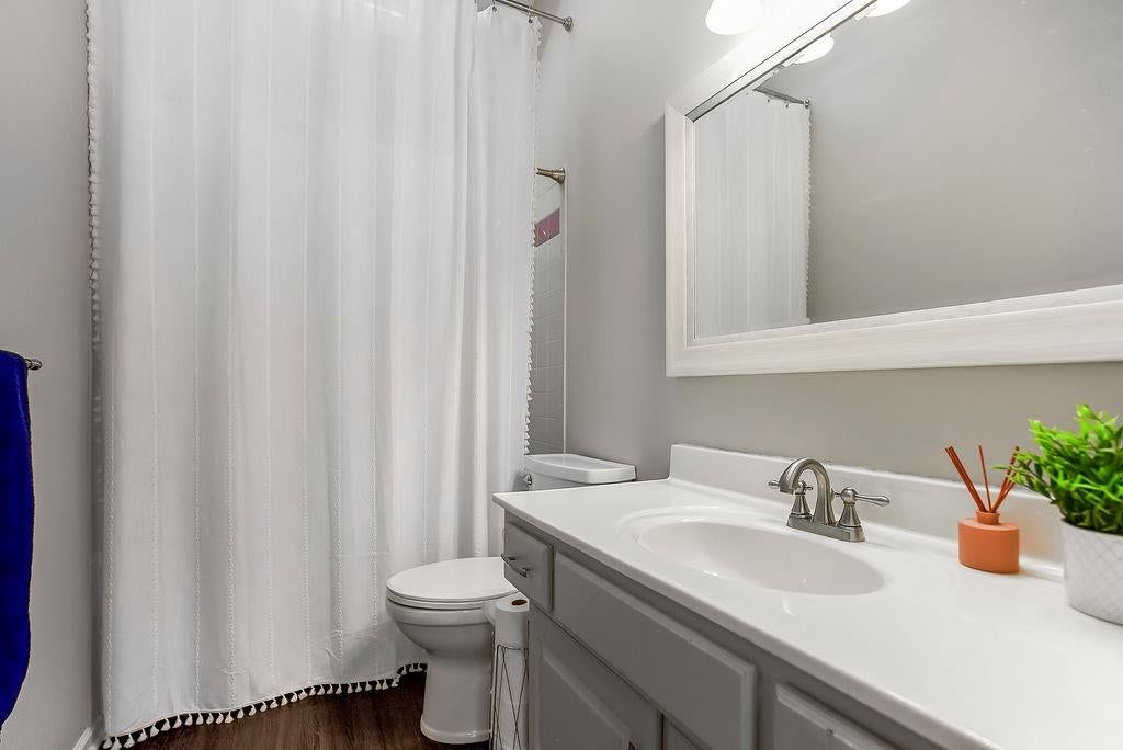 Photo 22 of 32 - 16110 W 82nd Place, Lenexa, KS 66219