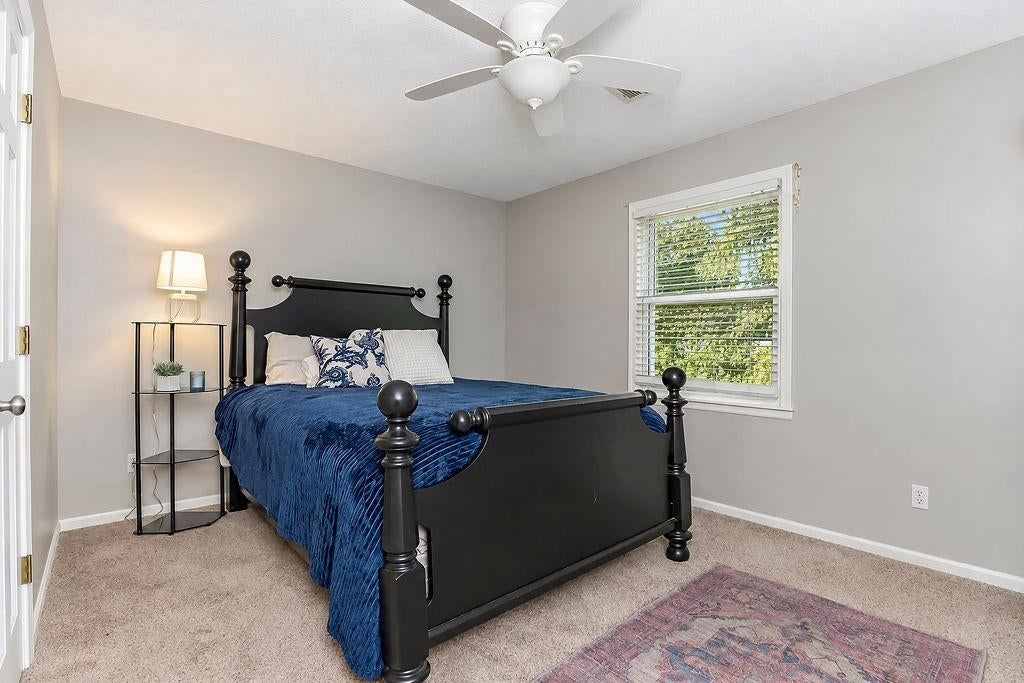 Photo 23 of 32 - 16110 W 82nd Place, Lenexa, KS 66219