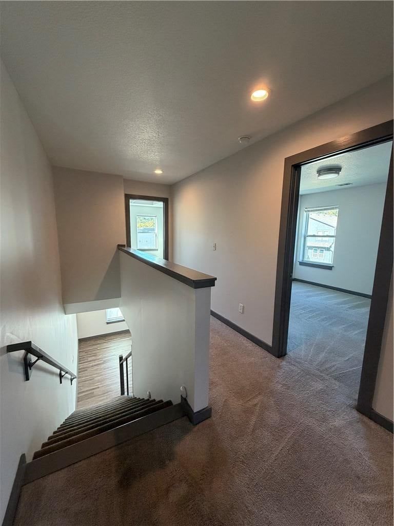 Photo 13 of 31 - 7624 N Mercier Court, Kansas City, MO 64118