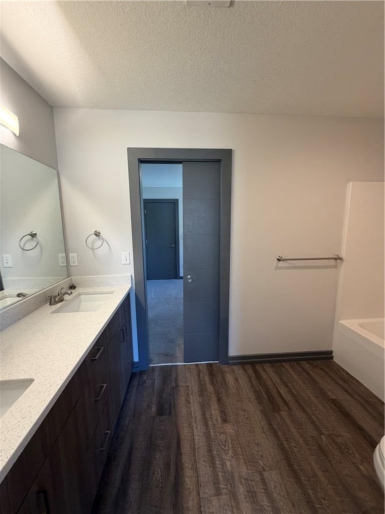 Photo 22 of 31 - 7624 N Mercier Court, Kansas City, MO 64118