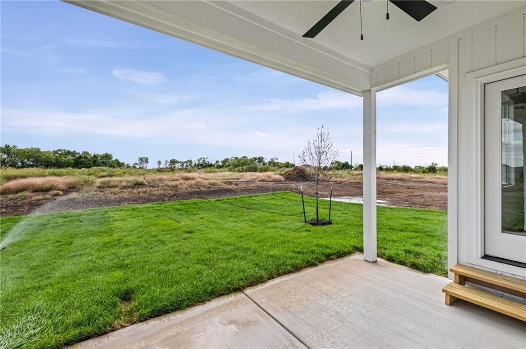 Photo 32 of 45 - 18949 W 193rd Terrace, Spring Hill, KS 66083