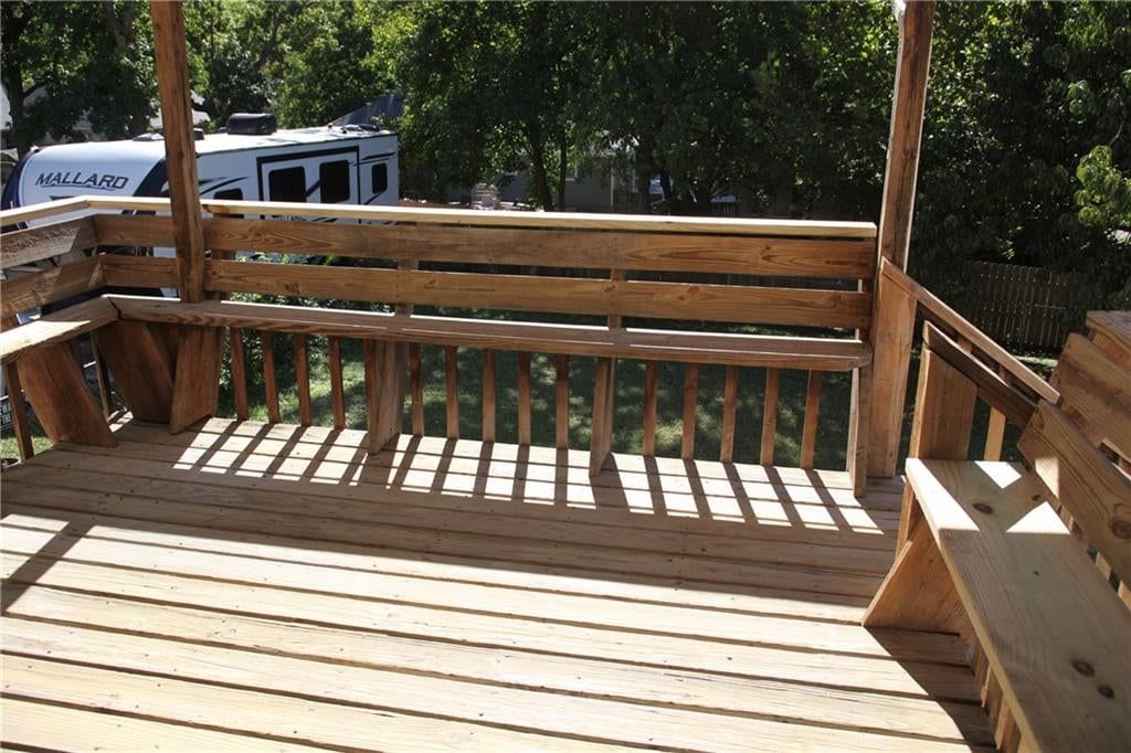 Deck at 1101 SW 21st Street, Blue Springs, MO 64015