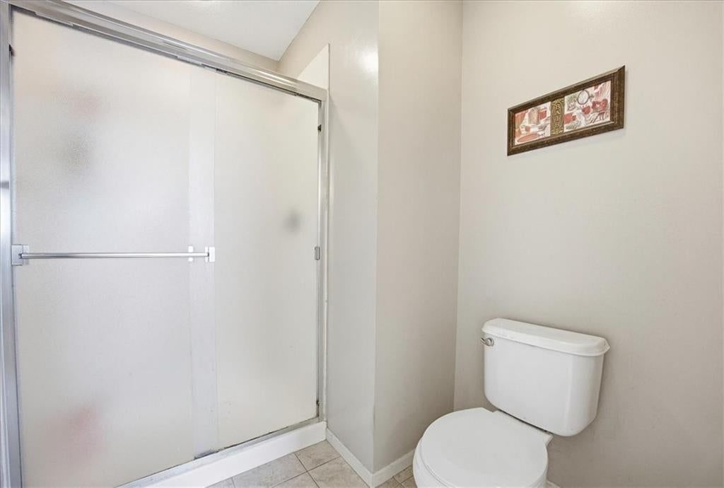 Photo 17 of 40 - 20117 E 24th Terr Court S, Independence, MO 64057