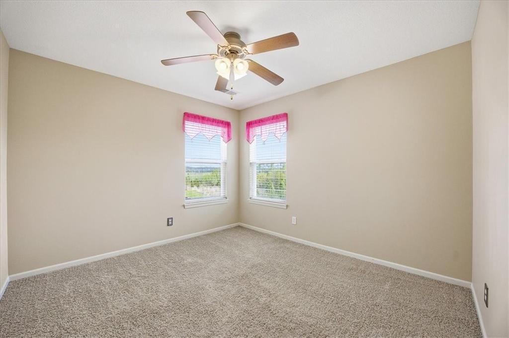 Photo 27 of 40 - 20117 E 24th Terr Court S, Independence, MO 64057