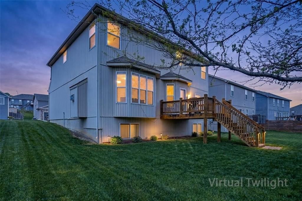 Photo 32 of 40 - 20117 E 24th Terr Court S, Independence, MO 64057