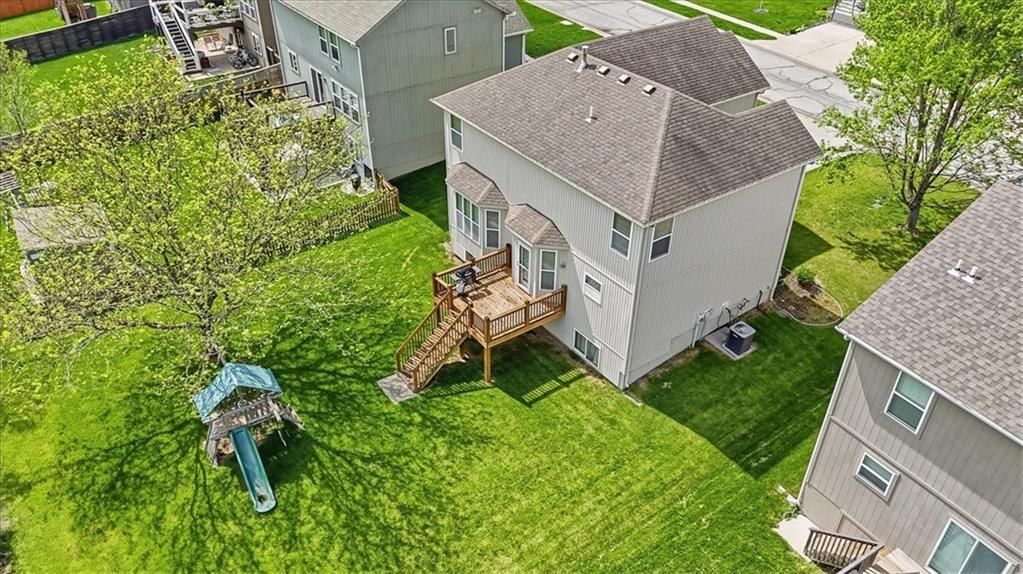 Photo 33 of 40 - 20117 E 24th Terr Court S, Independence, MO 64057