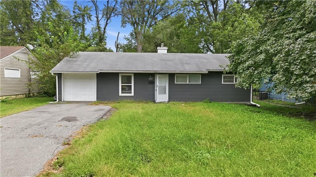 10923 Bennington Avenue, Kansas City, MO: listing photo 2