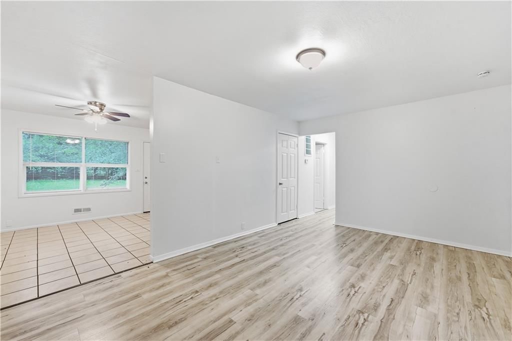 10923 Bennington Avenue, Kansas City, MO: listing photo 3