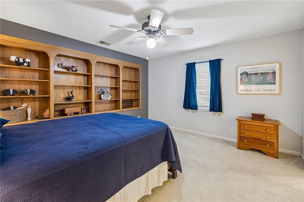 Photo 34 of 49 - 20405 W 98th Court, Lenexa, KS 66220