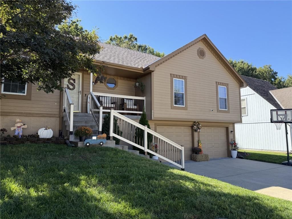 8623 NE 72nd Terrace, Kansas City, MO: listing photo 3
