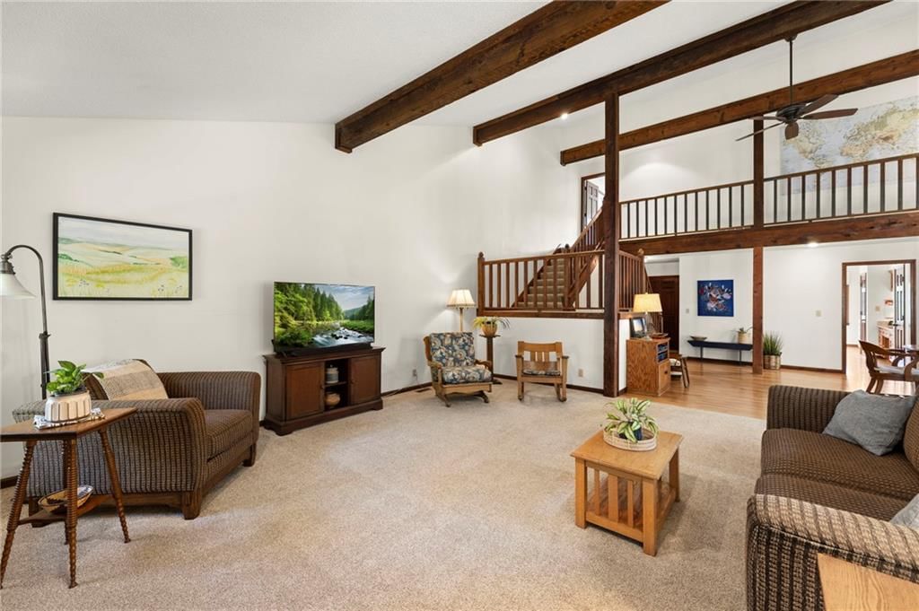 Photo 14 of 81 - 14926 S Caenen Lane, Olathe, KS 66062