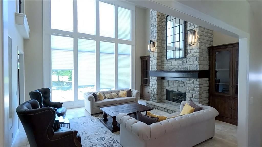 14121 Meadow Lane, Leawood, KS