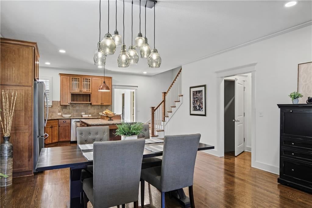 Photo 9 of 35 - 7924 N Ditzler Avenue, Kansas City, MO 64158