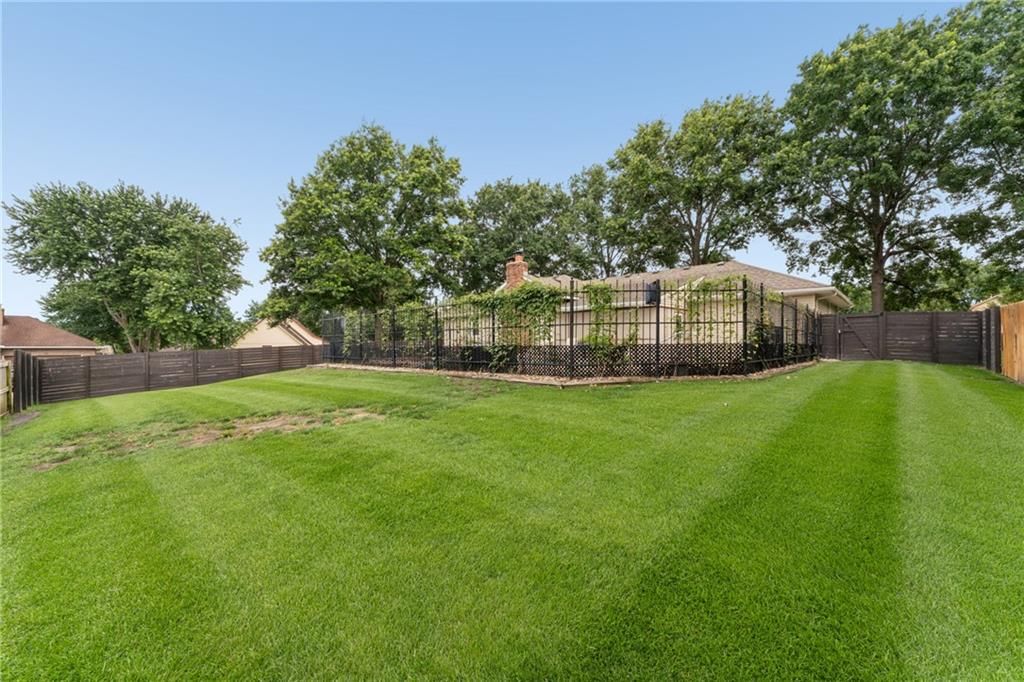 Photo 30 of 48 - 617 W Maple Street, Raymore, MO 64083